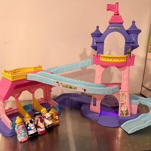 Disney Princess Little People Klip Klop Stable